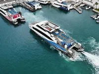 Kapal feri untuk dijual