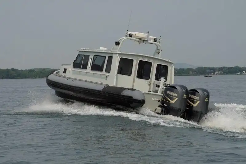 Kapal patroli untuk dijual