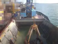 Kapal keruk untuk dijual
