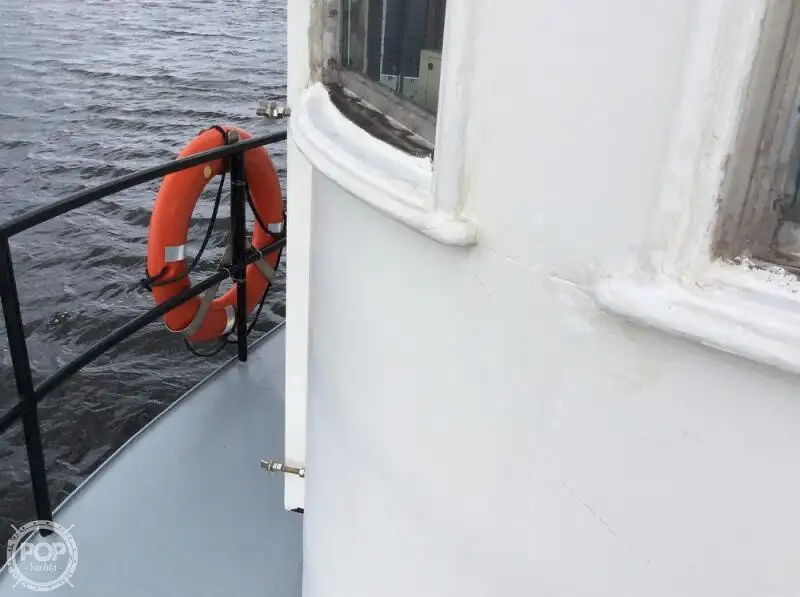 Kapal tunda untuk dijual