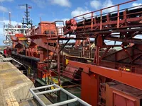 Kapal keruk untuk dijual