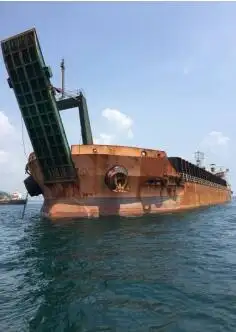 Kapal pendarat, tank untuk dijual