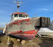 Kapal pemadam kebakaran untuk dijual