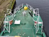 Kapal kru untuk dijual