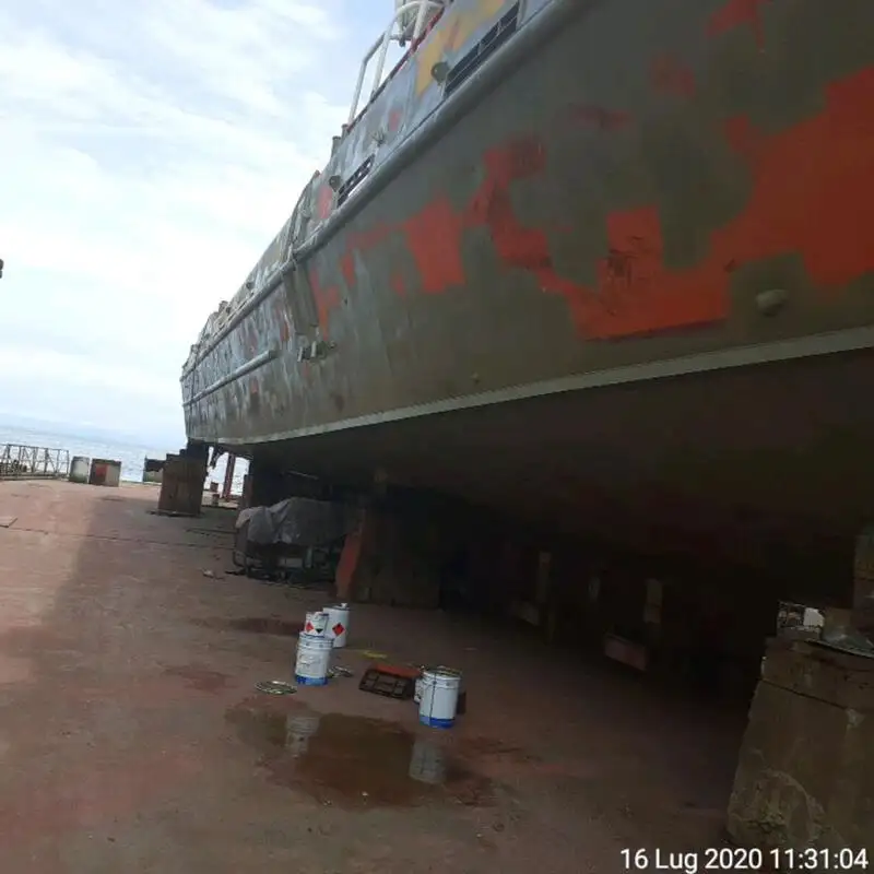 Kapal kru untuk dijual