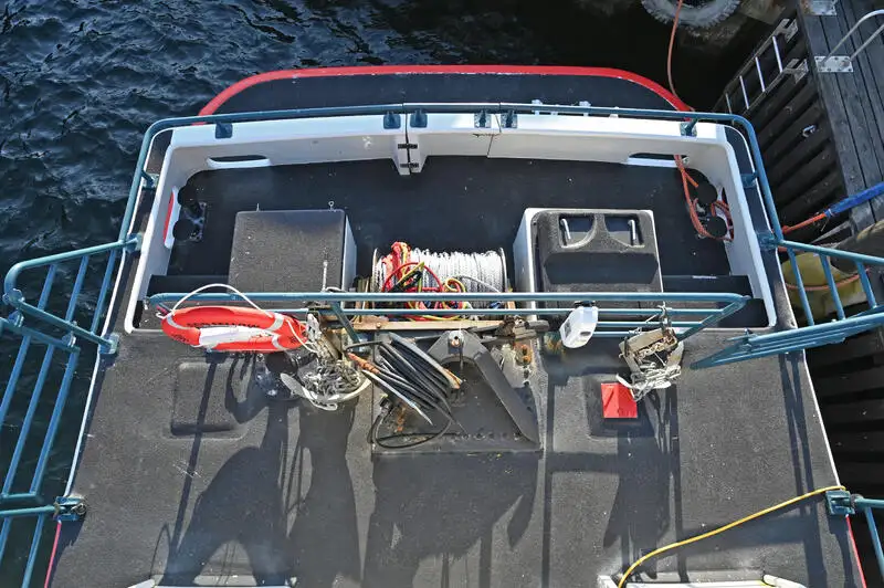 Kapal penyelamat untuk dijual