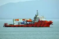Kapal penarik dijual