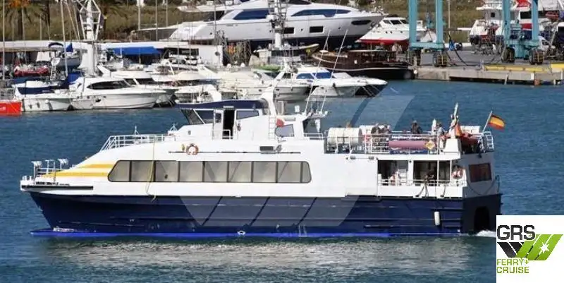 Kapal pesiar untuk dijual