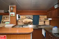 Kapal pesiar untuk dijual