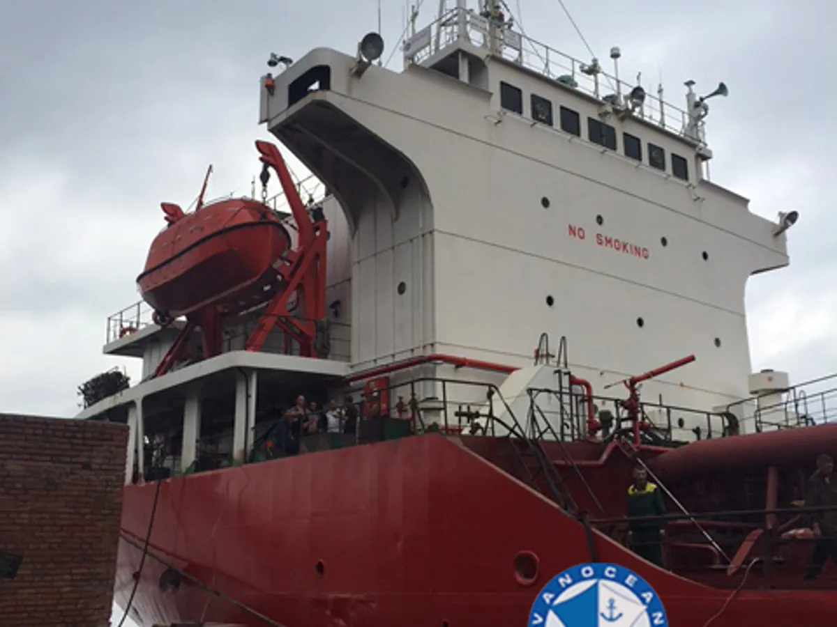 Kapal tanker minyak/kimia untuk dijual
