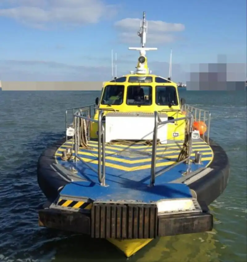 Kapal kru untuk dijual