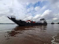 Kapal pendarat, tank untuk dijual