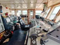Kapal pendarat, tank untuk dijual