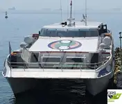 Kapal penumpang dijual
