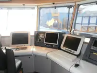 Kapal kontainer untuk dijual