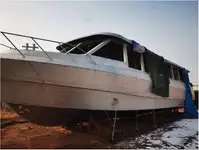 Kapal penumpang dijual