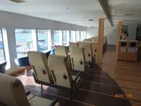 Kapal feri untuk dijual