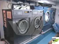 Kapal pesiar untuk dijual