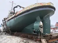 Kapal penarik dijual