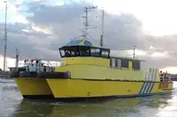 Kapal kontainer dijual