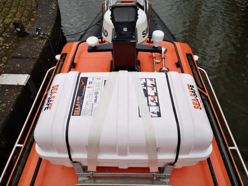 Kapal kontainer untuk dijual