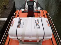 Kapal kontainer untuk dijual