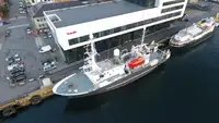 Kapal kontainer untuk dijual