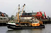 Trawler dijual