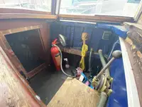 Kapal feri dijual
