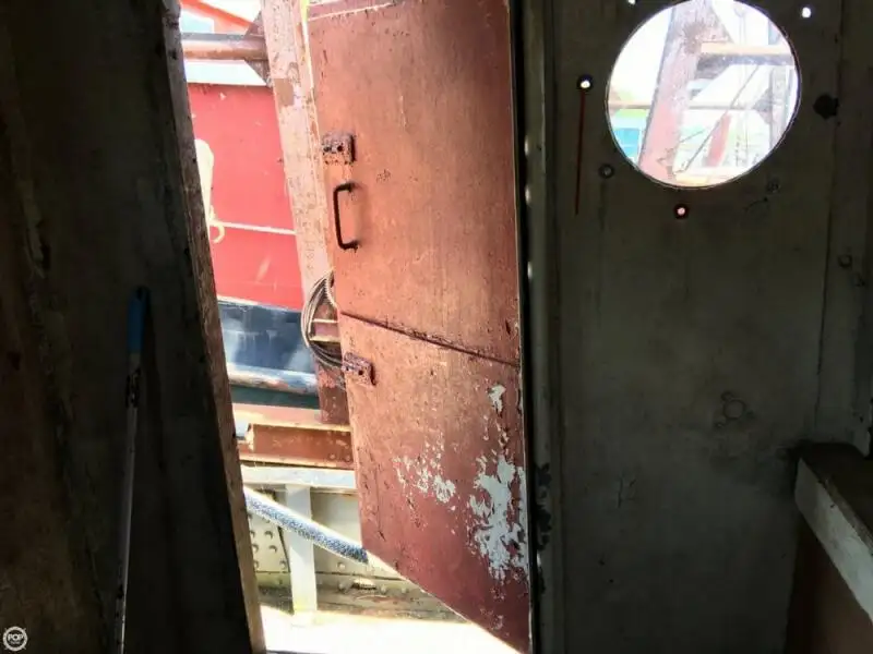 Kapal tunda untuk dijual