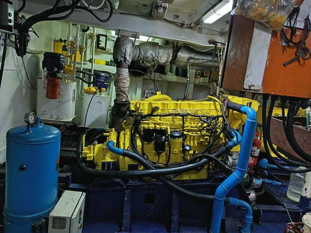 Kapal suplai untuk dijual