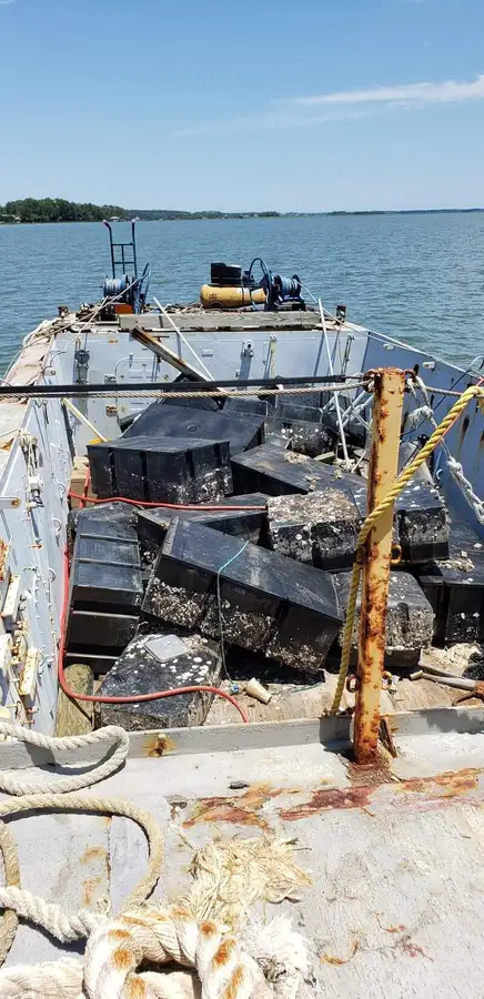 Kapal tunda untuk dijual