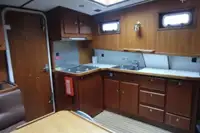 Kapal survei untuk dijual