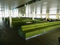 Kapal feri dijual