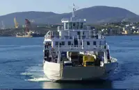 Kapal feri dijual