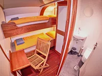 Yacht untuk dijual