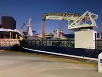 Kapal pengangkut barang curah untuk dijual