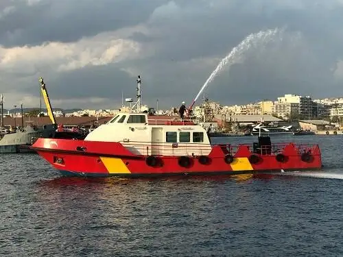Kapal kru untuk dijual