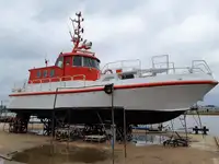 Kapal percontohan dijual