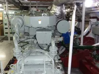 Kapal feri untuk dijual