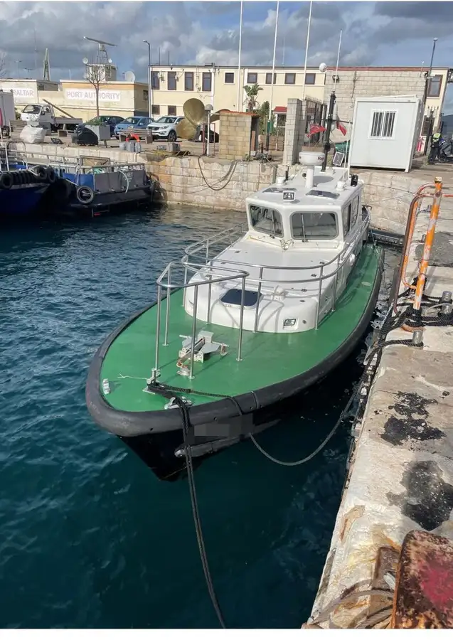 Kapal pandu untuk dijual