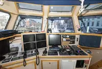 Kapal kru untuk dijual