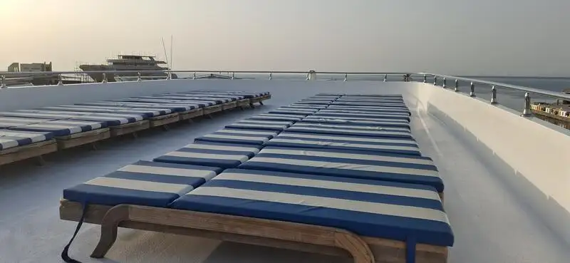Kapal pesiar untuk dijual