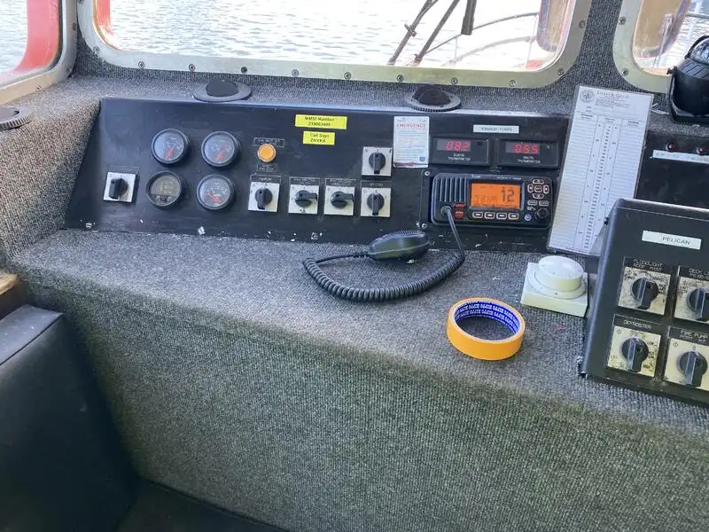 Kapal kru untuk dijual