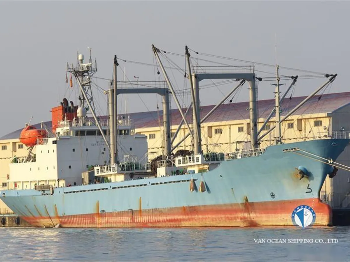 Kapal pendingin untuk dijual
