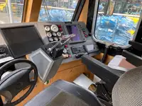 Kapal keruk untuk dijual