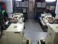 Kapal kru untuk dijual
