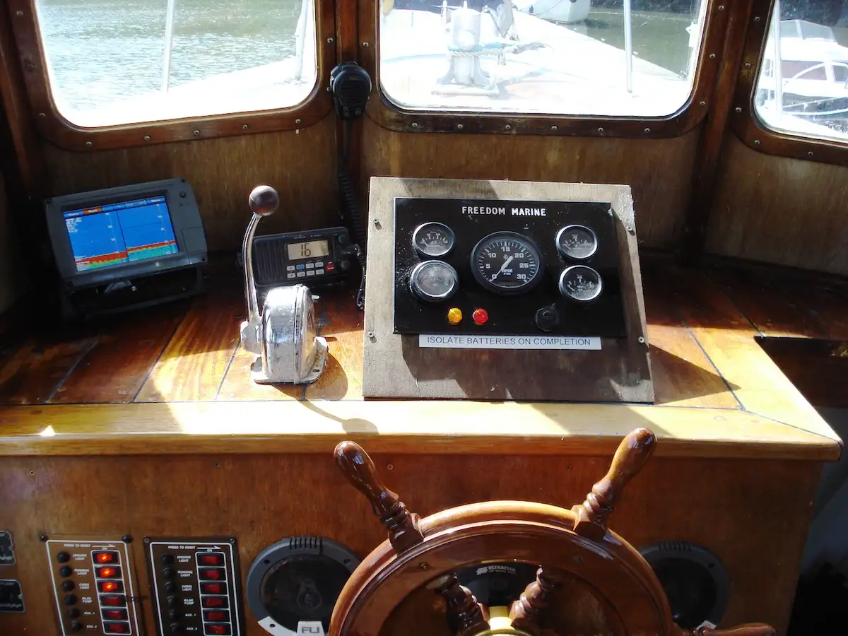Kapal cutter untuk dijual