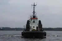Kapal penarik dijual