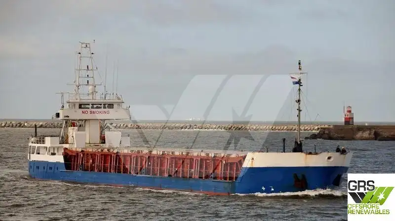 Kapal pengangkut barang curah untuk dijual